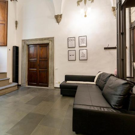 Апартаменты Pepi Loft In A Historical Building Флоренция Экстерьер фото