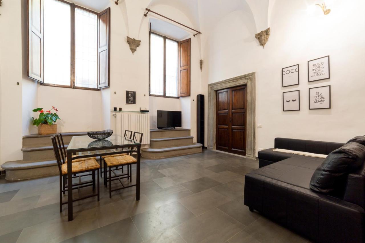 Апартаменты Pepi Loft In A Historical Building Флоренция Экстерьер фото